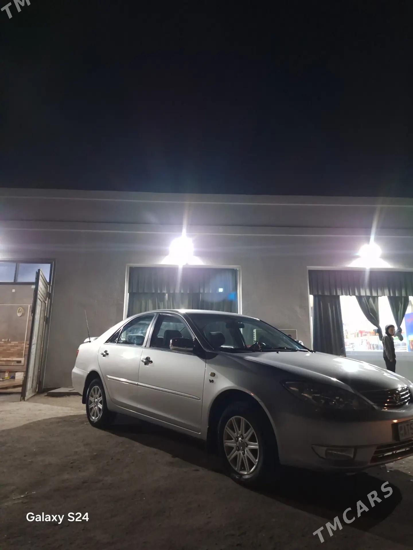 Toyota Camry 2004 - 180 000 TMT - Дашогуз - img 5