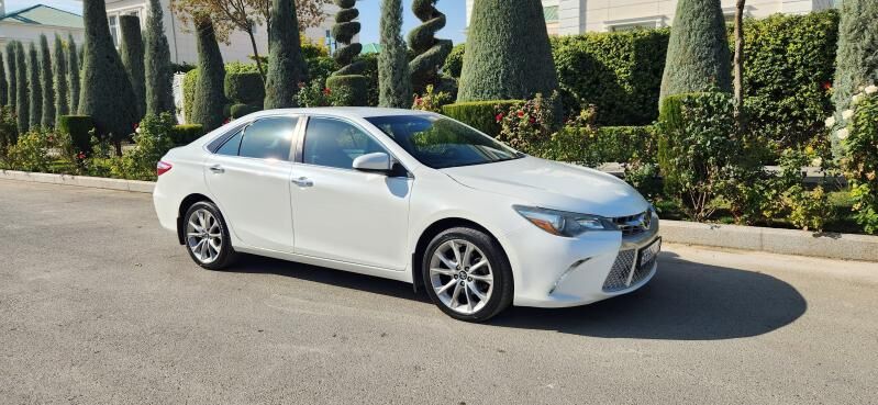 Toyota Camry 2017 - 290 000 TMT - Aşgabat - img 2