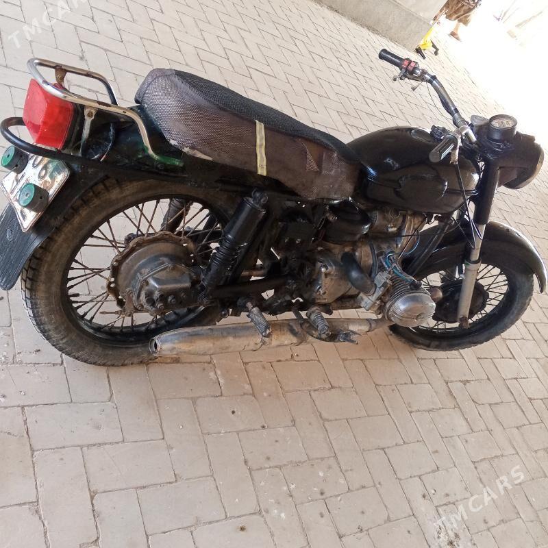 Ural 4320 1990 - 8 000 TMT - Halaç - img 3