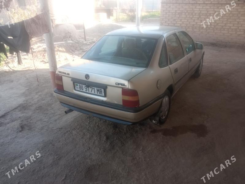 Opel Vectra 1992 - 29 000 TMT - Mary - img 2