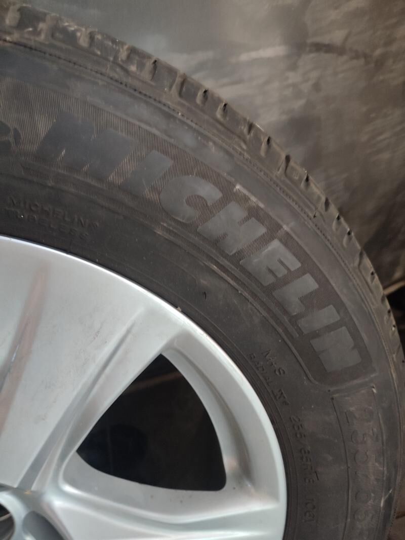 Toyota  HIghlander  2022  LE 4 000 TMT - Çoganly - img 2