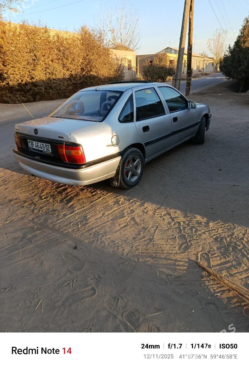 Opel Vectra 1993 - 35 000 TMT - Шабатский этрап - img 4
