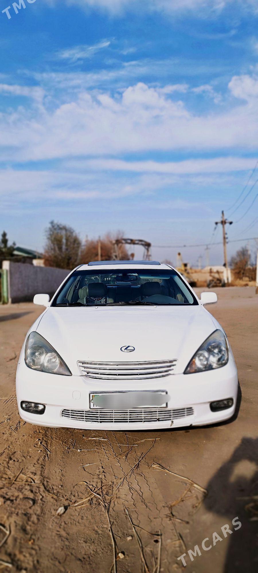 Lexus ES 330 2004 - 149 000 TMT - Гурбансолтан Едже - img 1