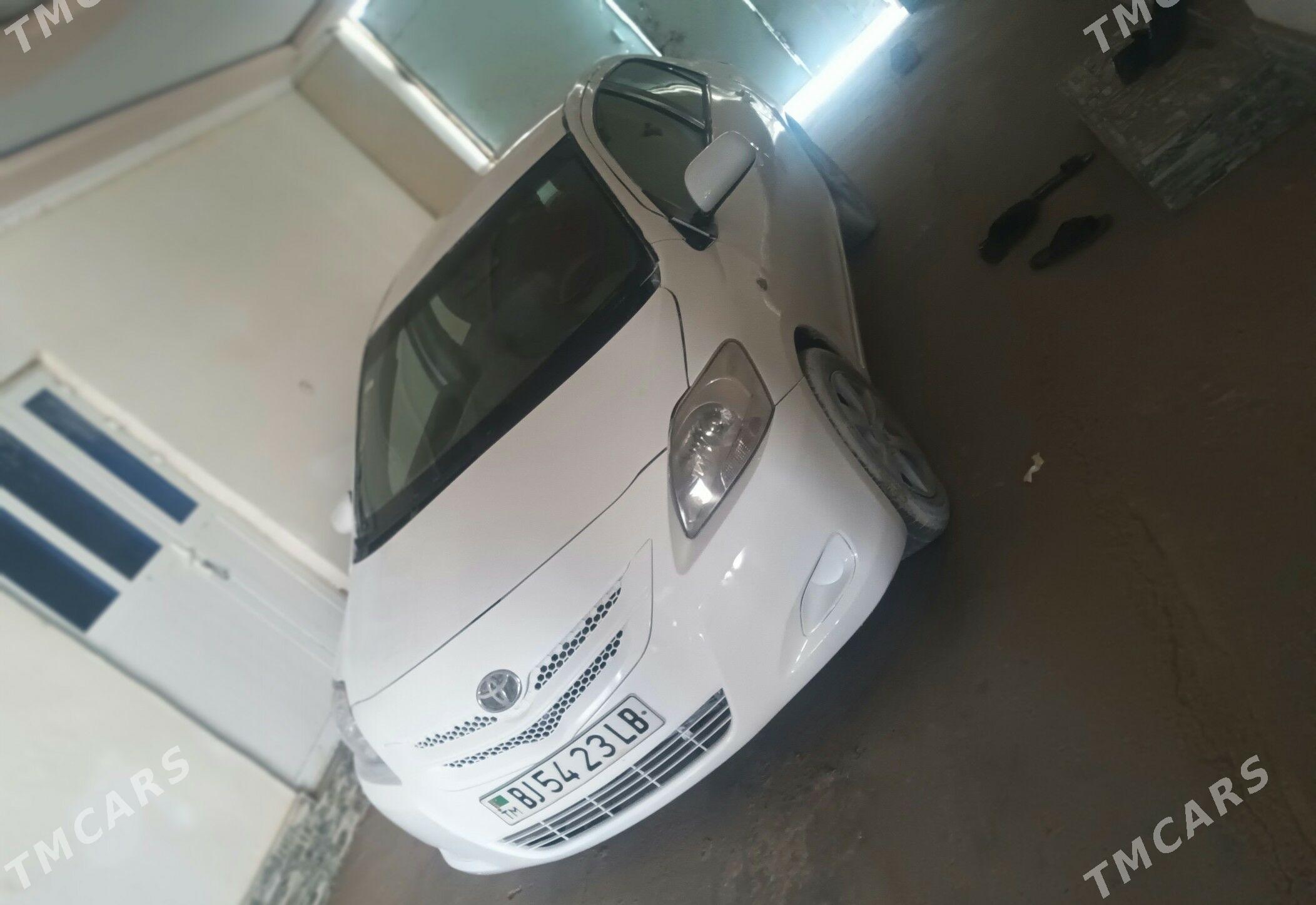 Toyota Yaris 2008 - 120 000 TMT - Фарап - img 3