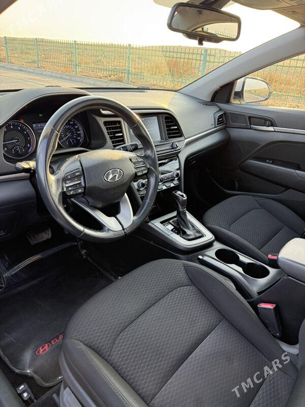 Hyundai Elantra 2019 - 229 300 TMT - Aşgabat - img 5
