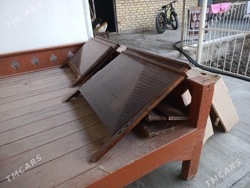 krowatlar - Мары - img 2