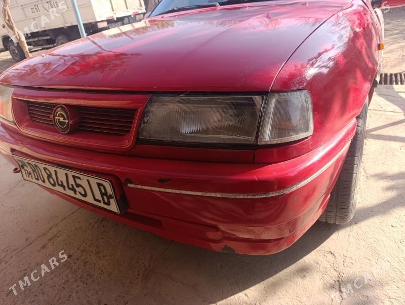 Opel Vectra 1993 - 26 000 TMT - Saýat - img 3