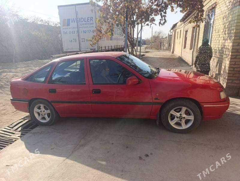 Opel Vectra 1993 - 26 000 TMT - Saýat - img 2