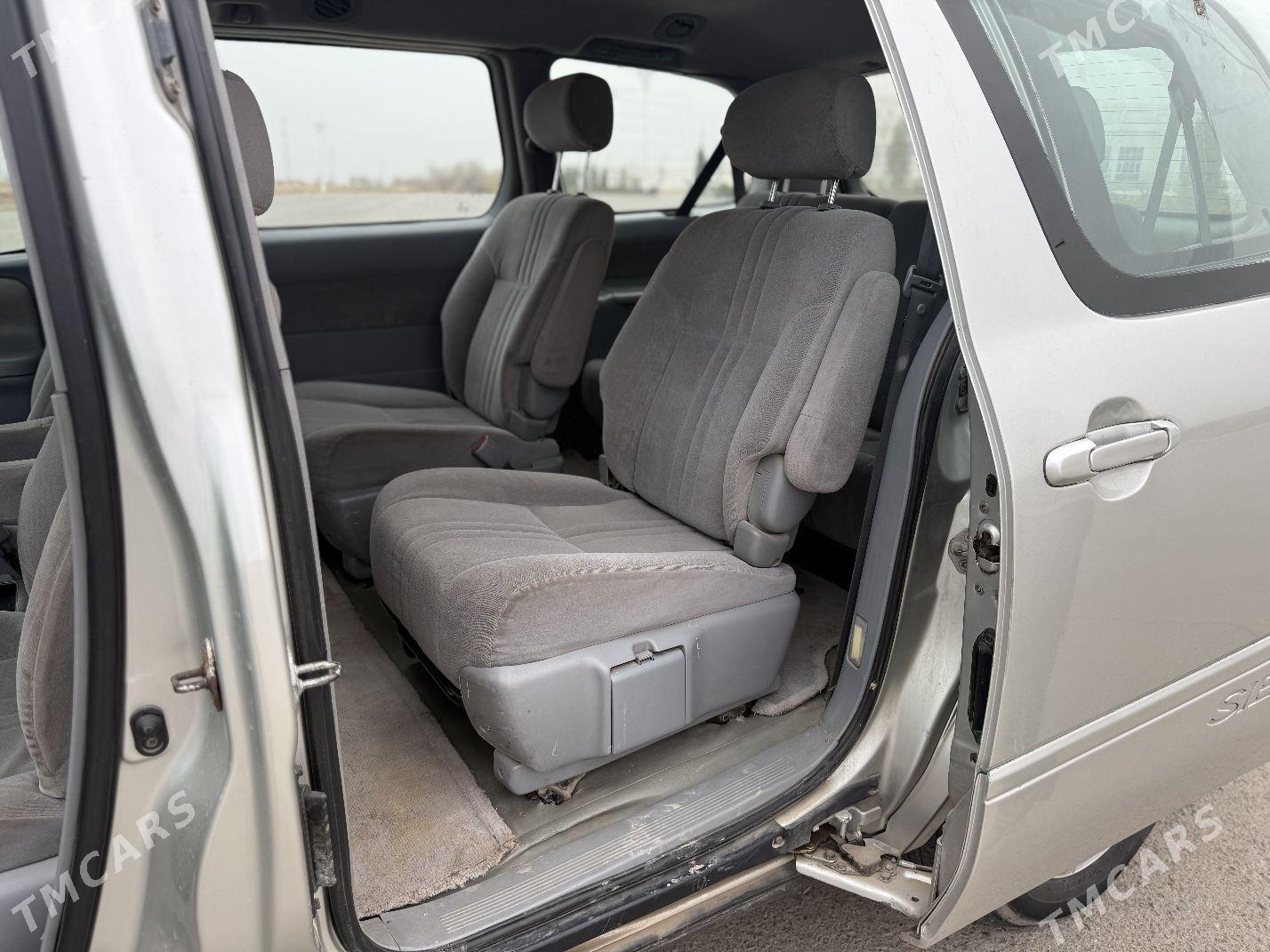 Toyota Sienna 2002 - 130 000 TMT - Daşoguz - img 7