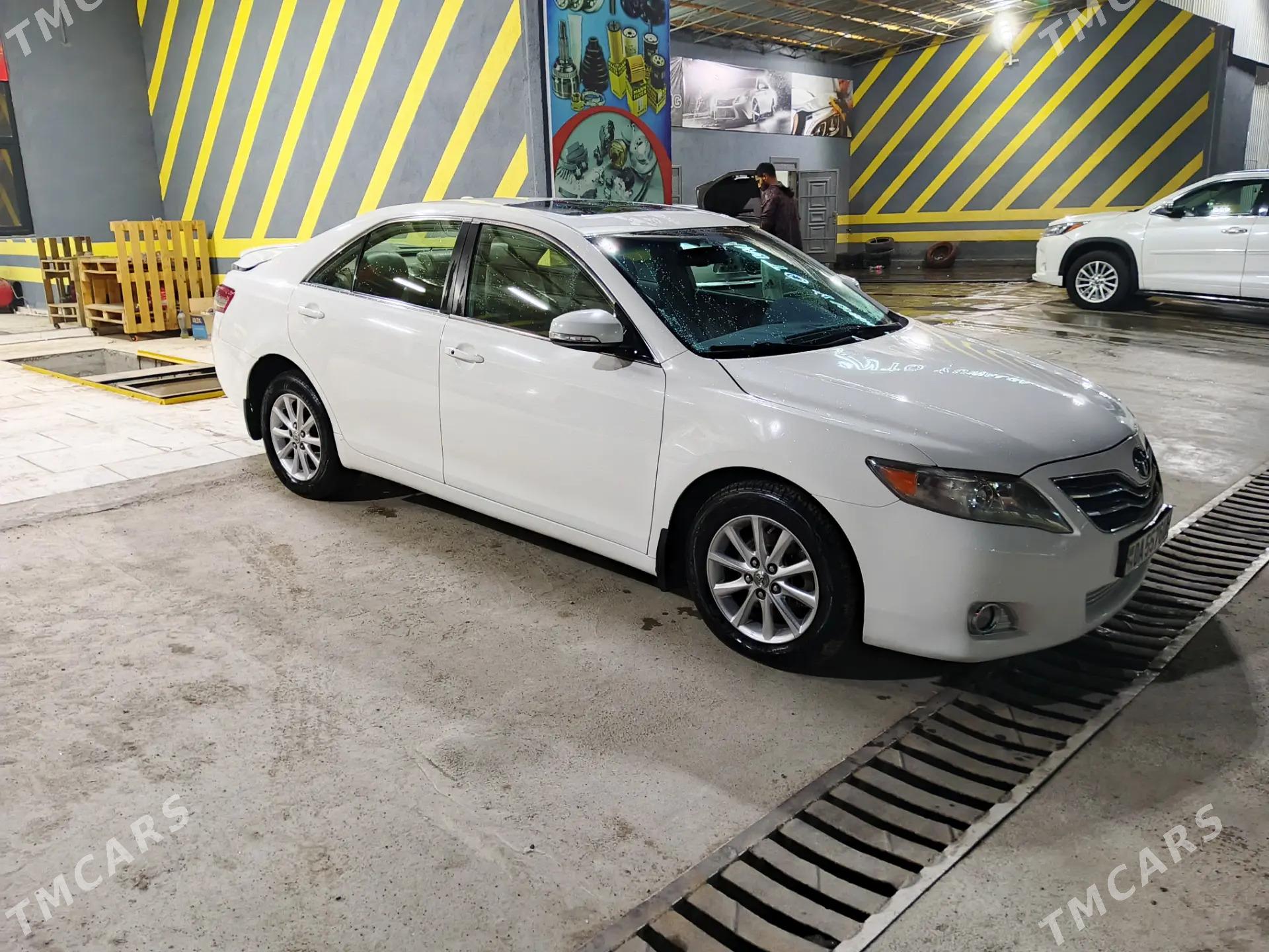 Toyota Camry 2010 - 205 000 TMT - Ходжамбаз - img 4