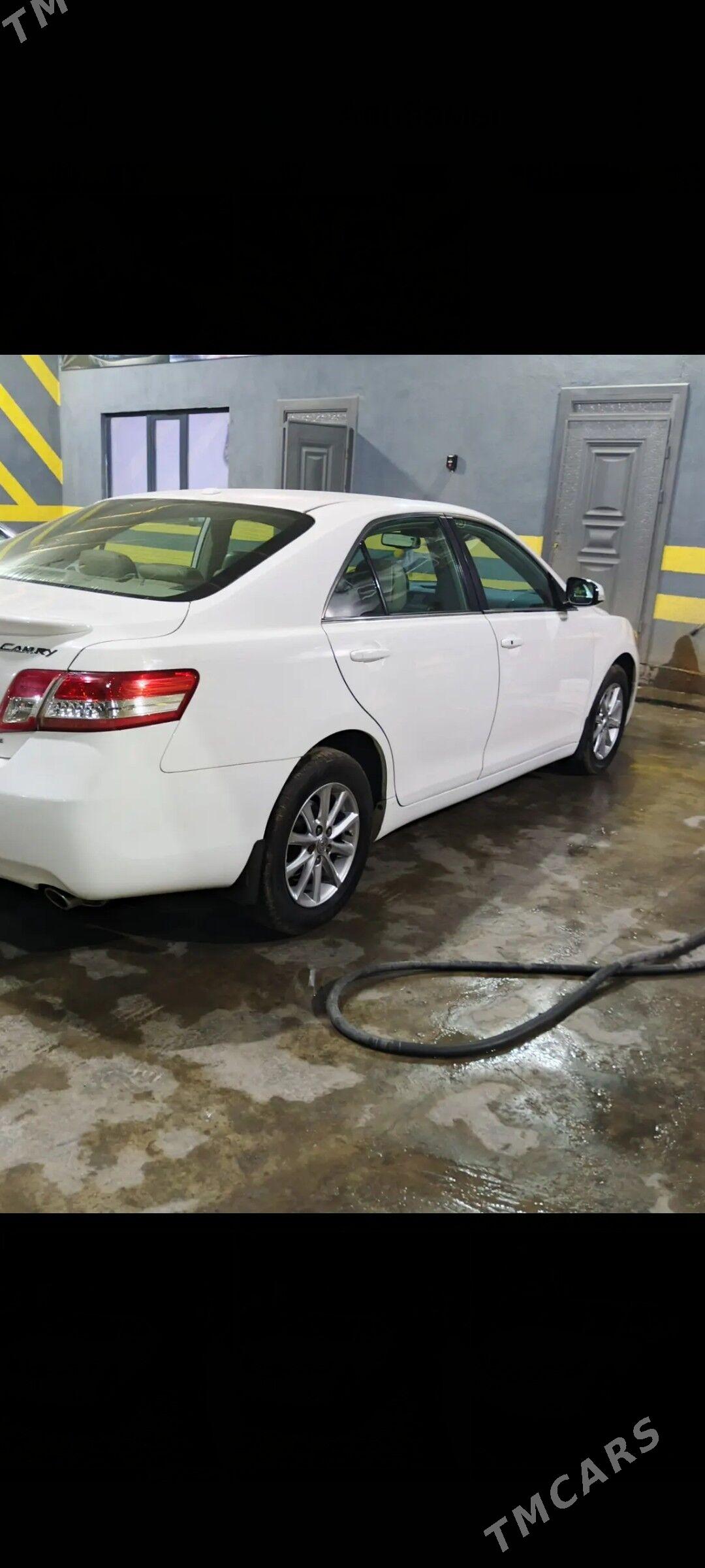 Toyota Camry 2010 - 205 000 TMT - Ходжамбаз - img 2