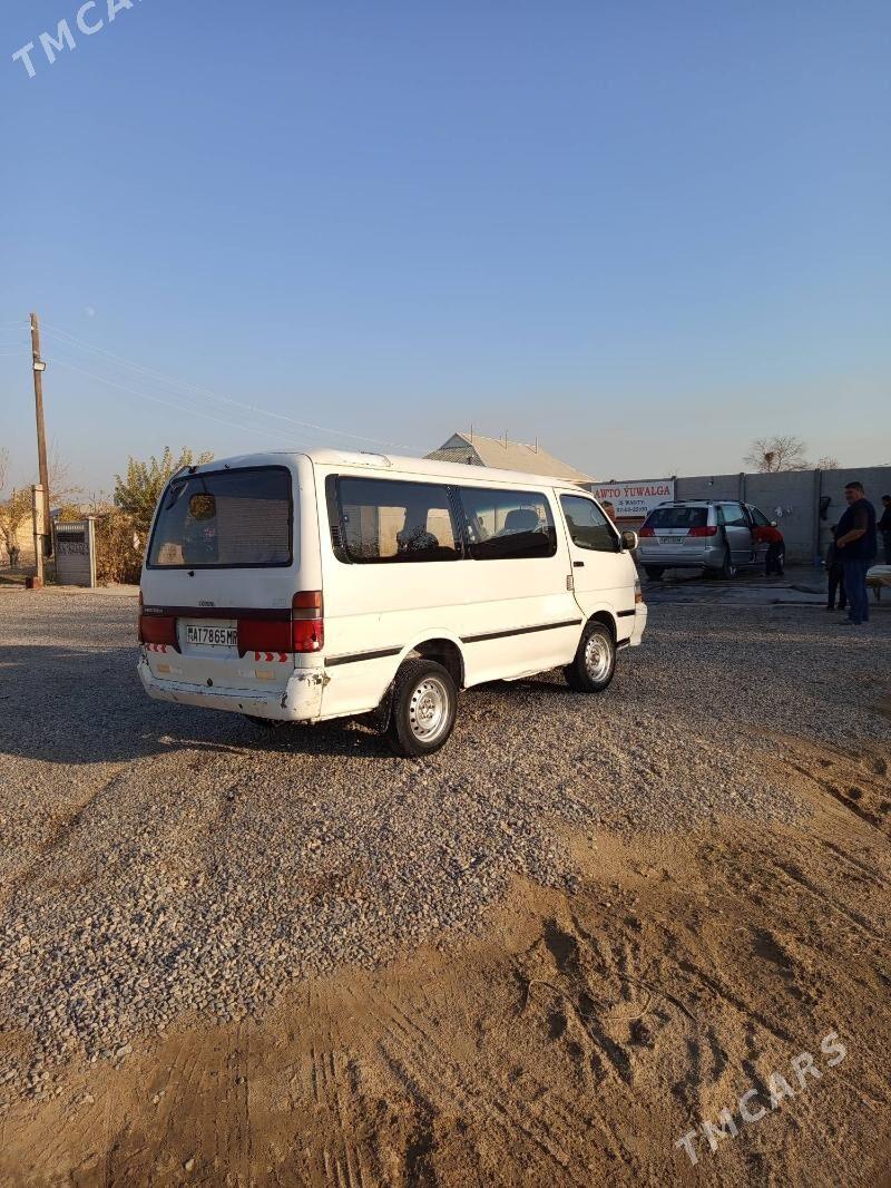 Toyota Hiace 1990 - 33 000 TMT - Mary - img 2