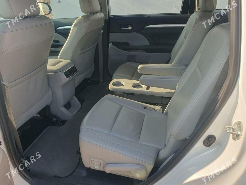 Toyota Highlander 2019 - 480 000 TMT - Теджен - img 4