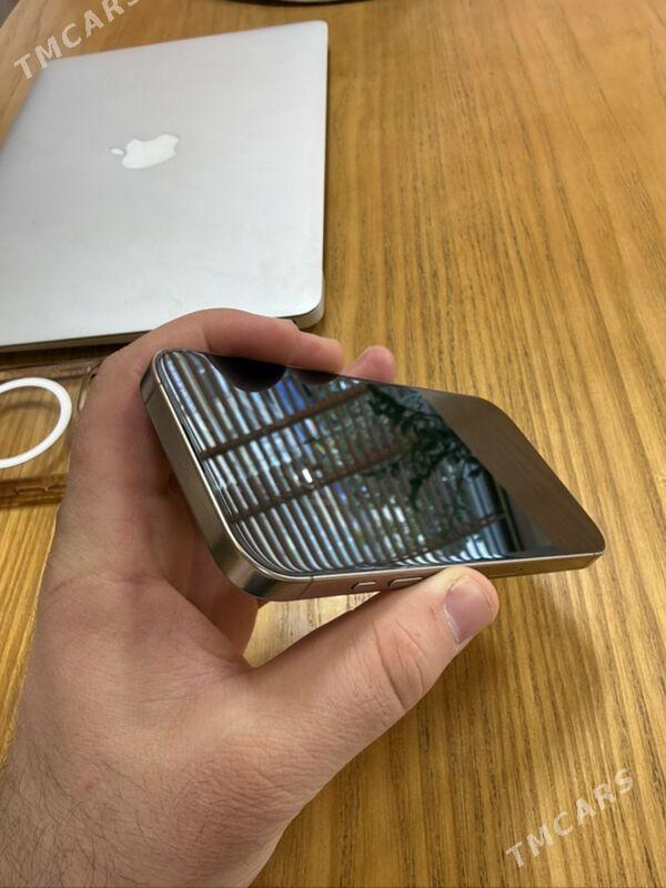 Iphone 16 pro - Mary - img 8