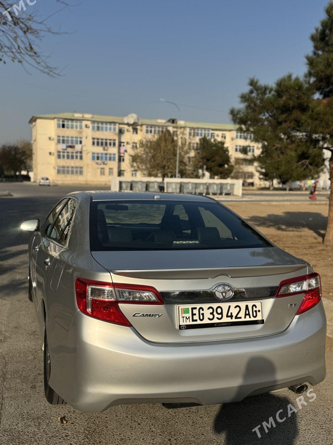 Toyota Camry 2013 - 240 000 TMT - Ашхабад - img 4