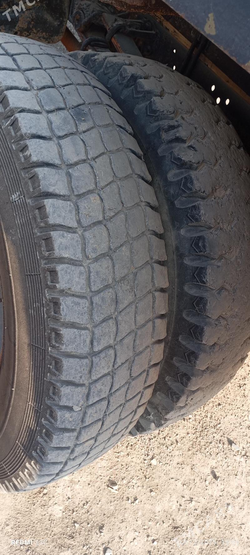 Zil 130 1984 - 35 000 TMT - Bäherden - img 4