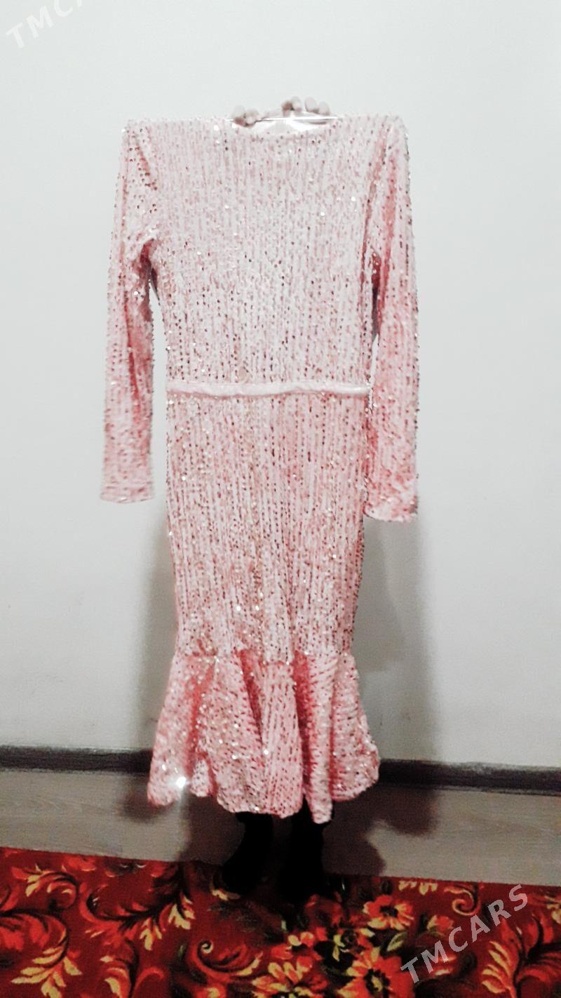 wecerniy geyimler - Дашогуз - img 1