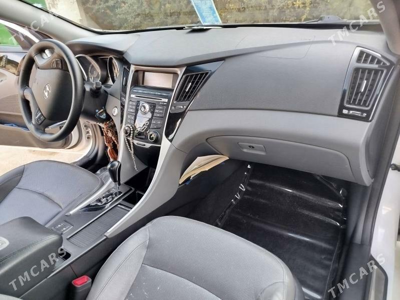 Hyundai Sonata 2012 - 205 000 TMT - Ашхабад - img 5