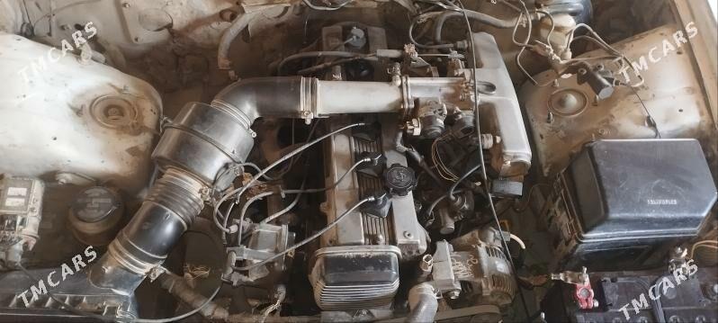 Toyota Mark II 1993 - 30 000 TMT - Тагтабазар - img 6