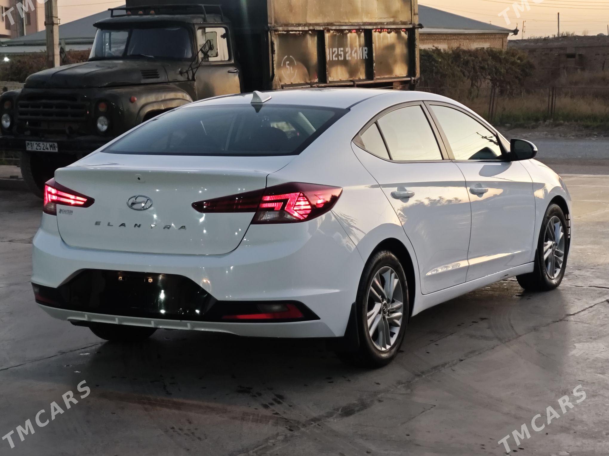 Hyundai Elantra 2020 - 207 000 TMT - Мары - img 4
