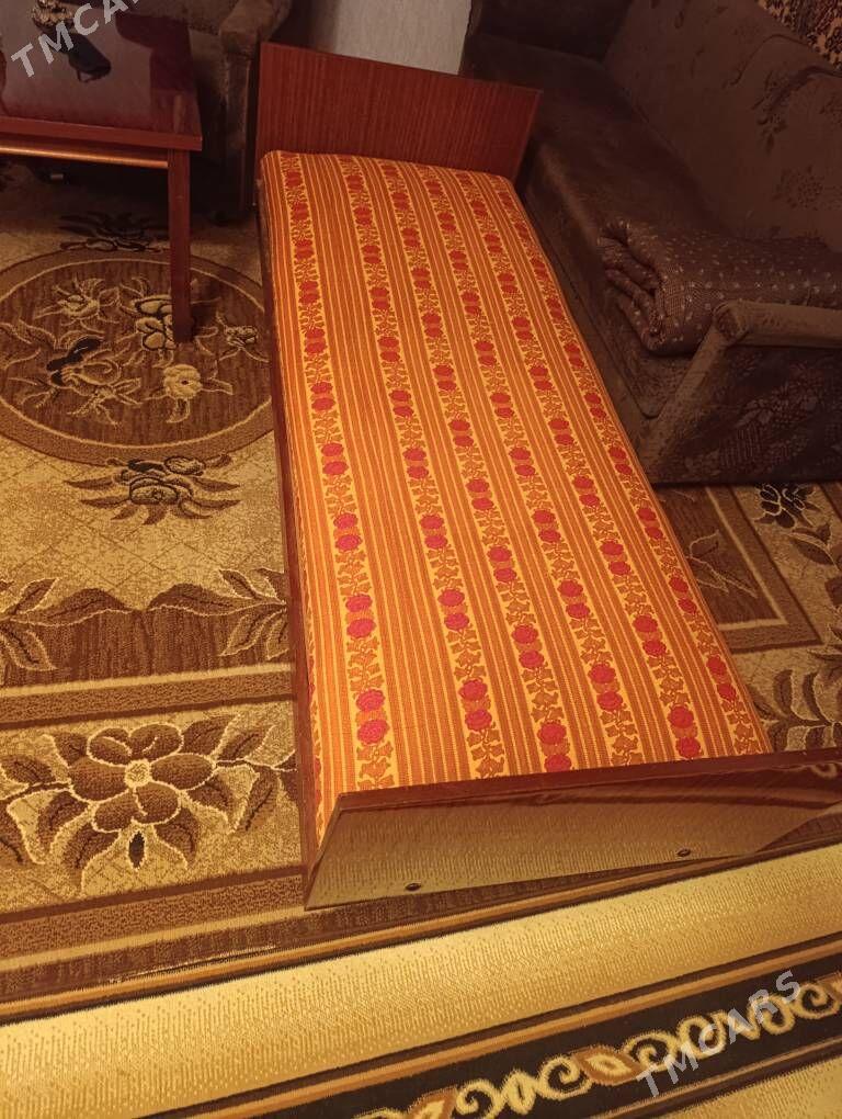 кровати - Çärjew - img 5