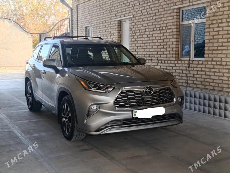 Toyota Highlander 2023 - 580 000 TMT - Bedew - img 7
