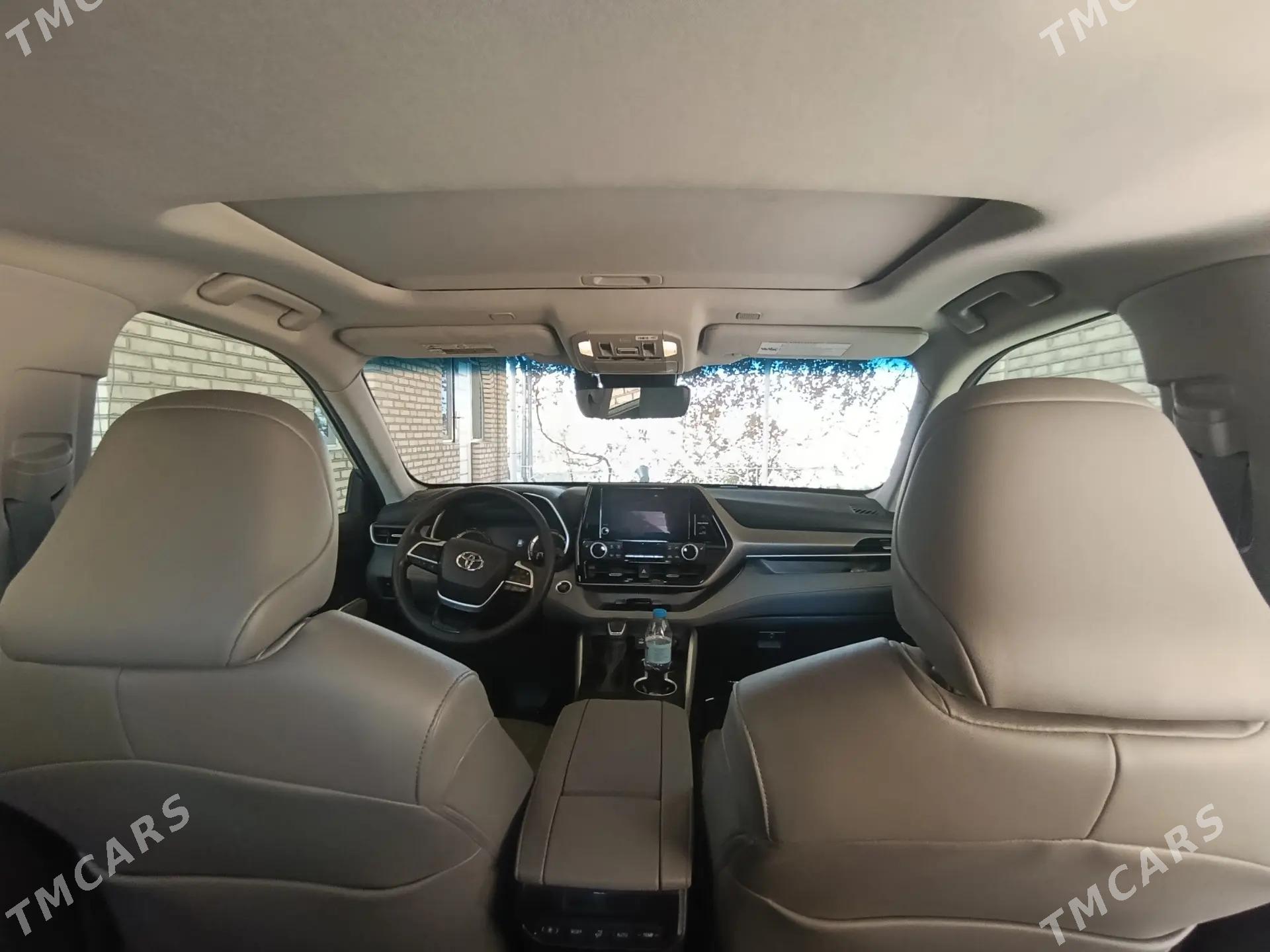 Toyota Highlander 2023 - 580 000 TMT - Bedew - img 5