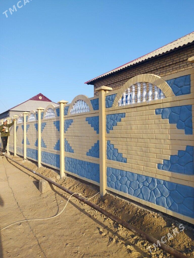 beton zaborlar (hayat) - Baýramaly - img 1