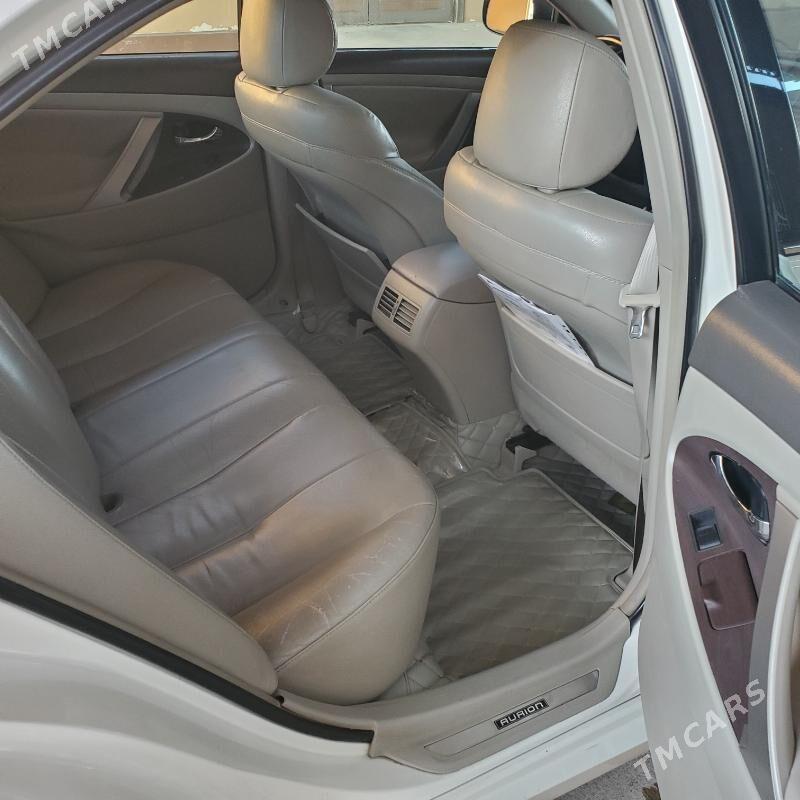 Toyota Aurion 2011 - 265 000 TMT - Бахарден - img 10