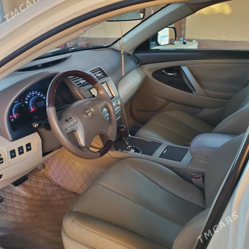 Toyota Aurion 2011 - 265 000 TMT - Бахарден - img 7