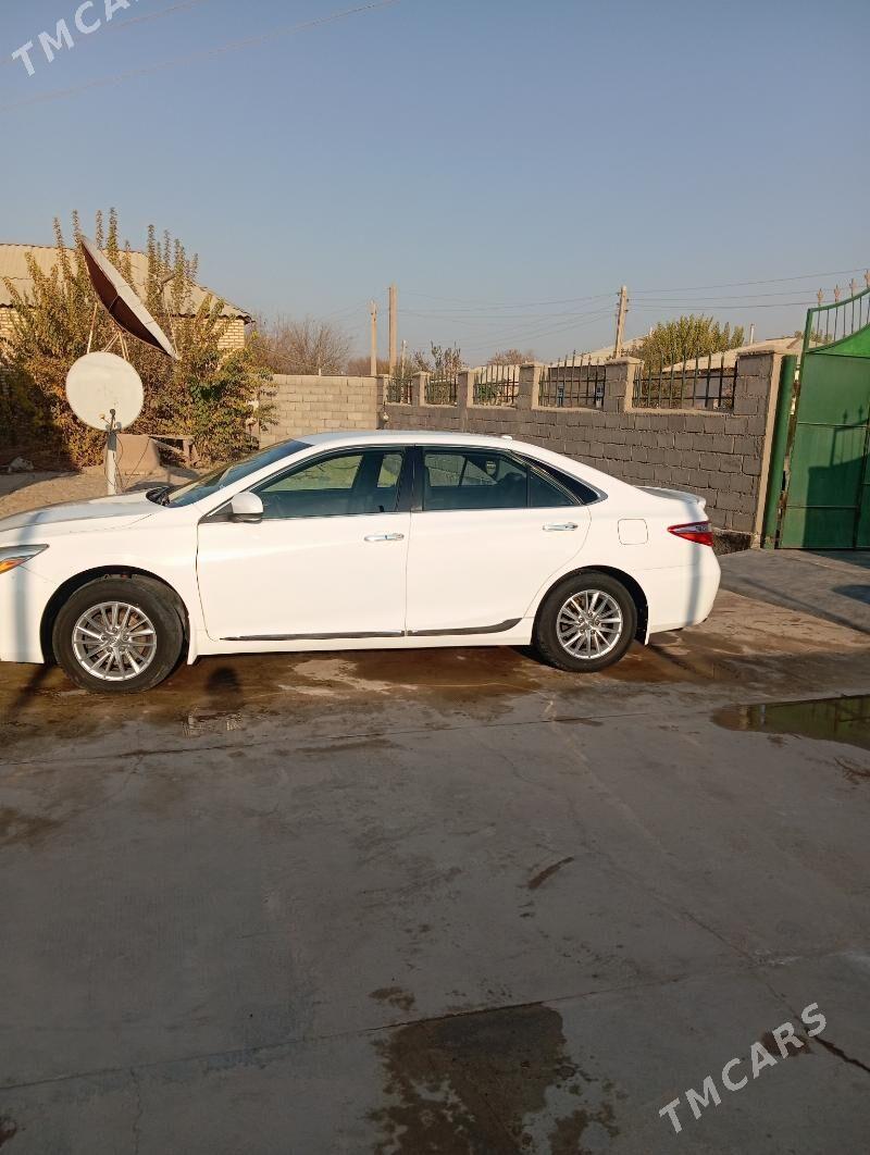 Toyota Camry 2017 - 250 000 TMT - Babadaýhan - img 6
