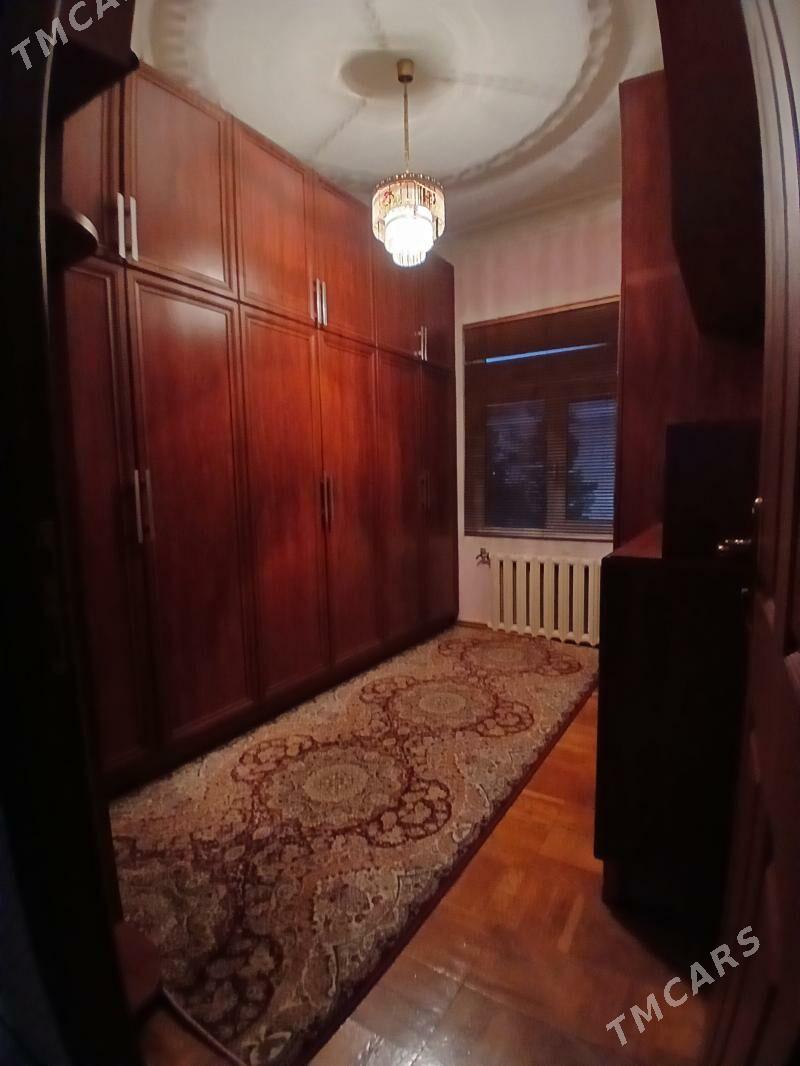 3 ком 4/3 этаж мир 1 - Parahat 1 - img 6