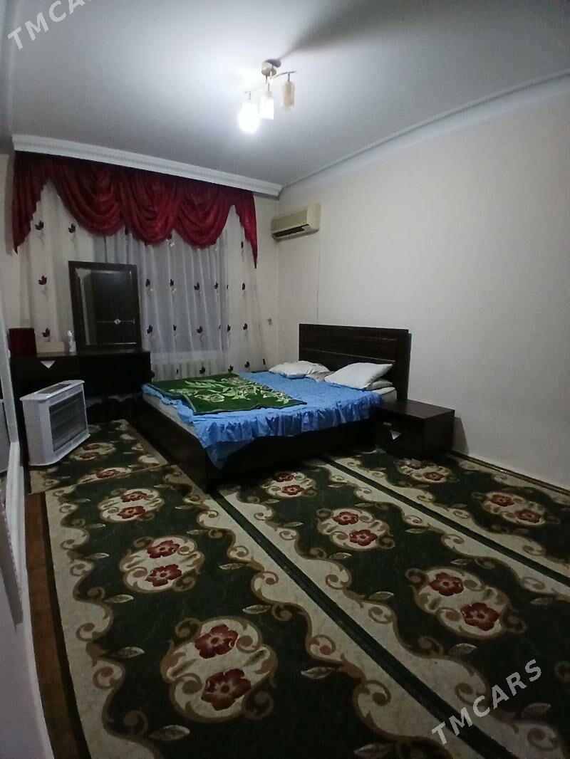 3 ком 4/3 этаж мир 1 - Parahat 1 - img 5