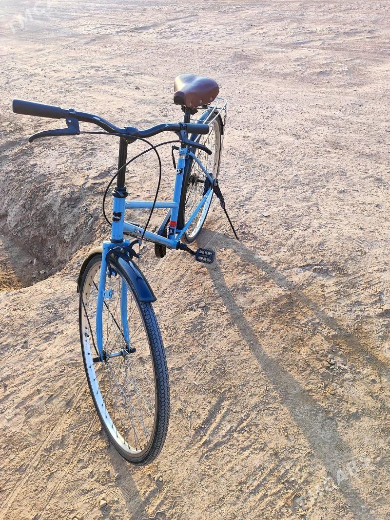 27lik dubayski - Гурбансолтан Едже - img 1