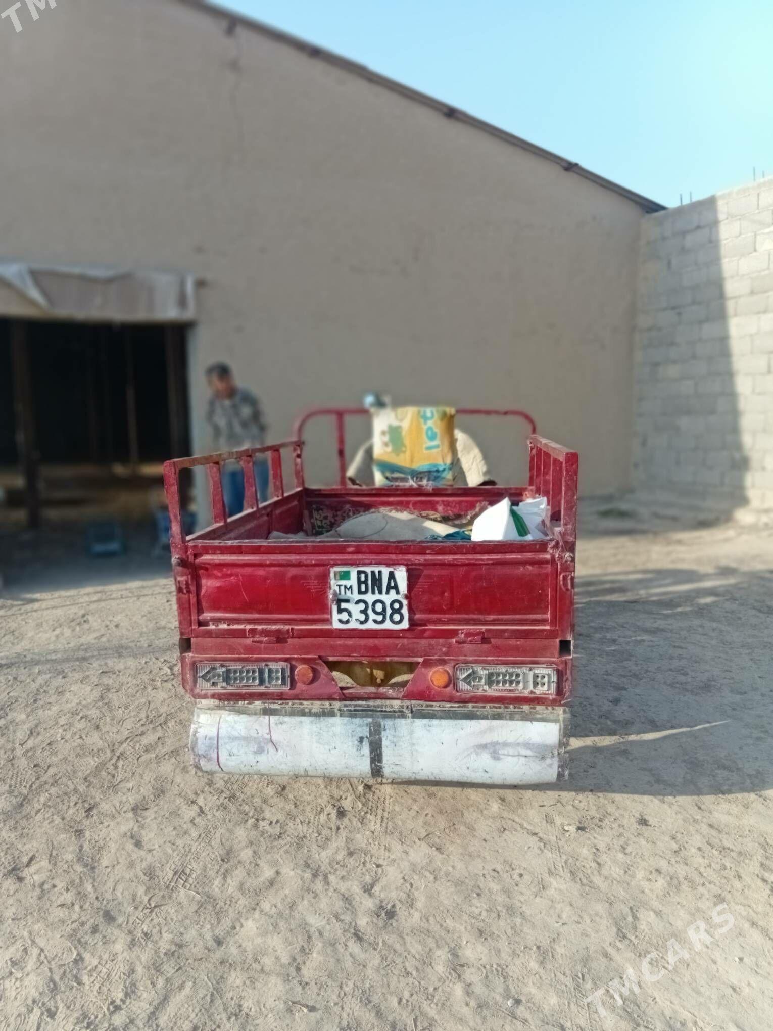 Fekon FK200-14G 2000 - 13 000 TMT - Bäherden - img 5