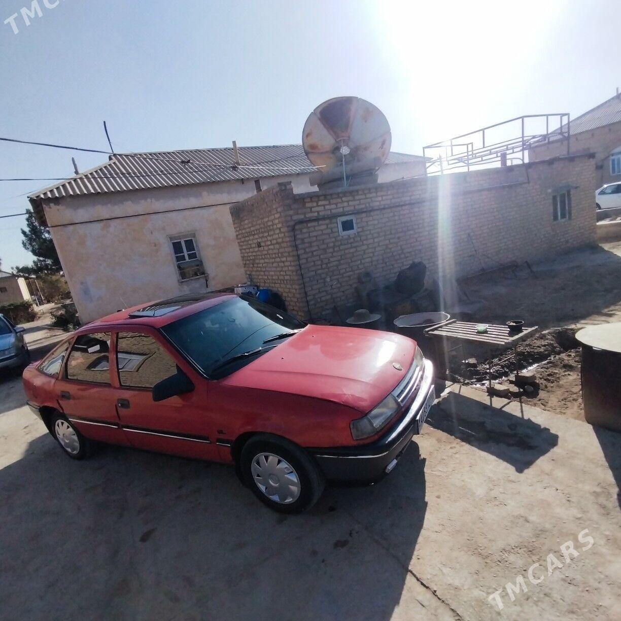 Opel Vectra 1991 - 14 000 TMT - Мары - img 9