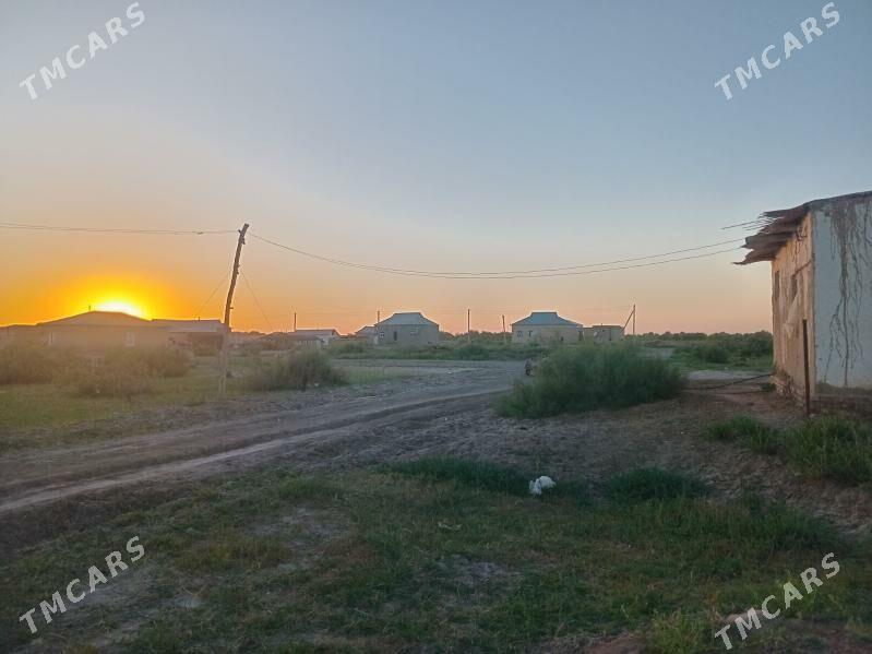 satlyk mellek yer - Байрамали - img 4