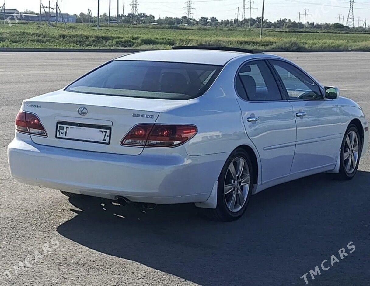 Lexus ES 300 2003 - 190 000 TMT - Дашогуз - img 3