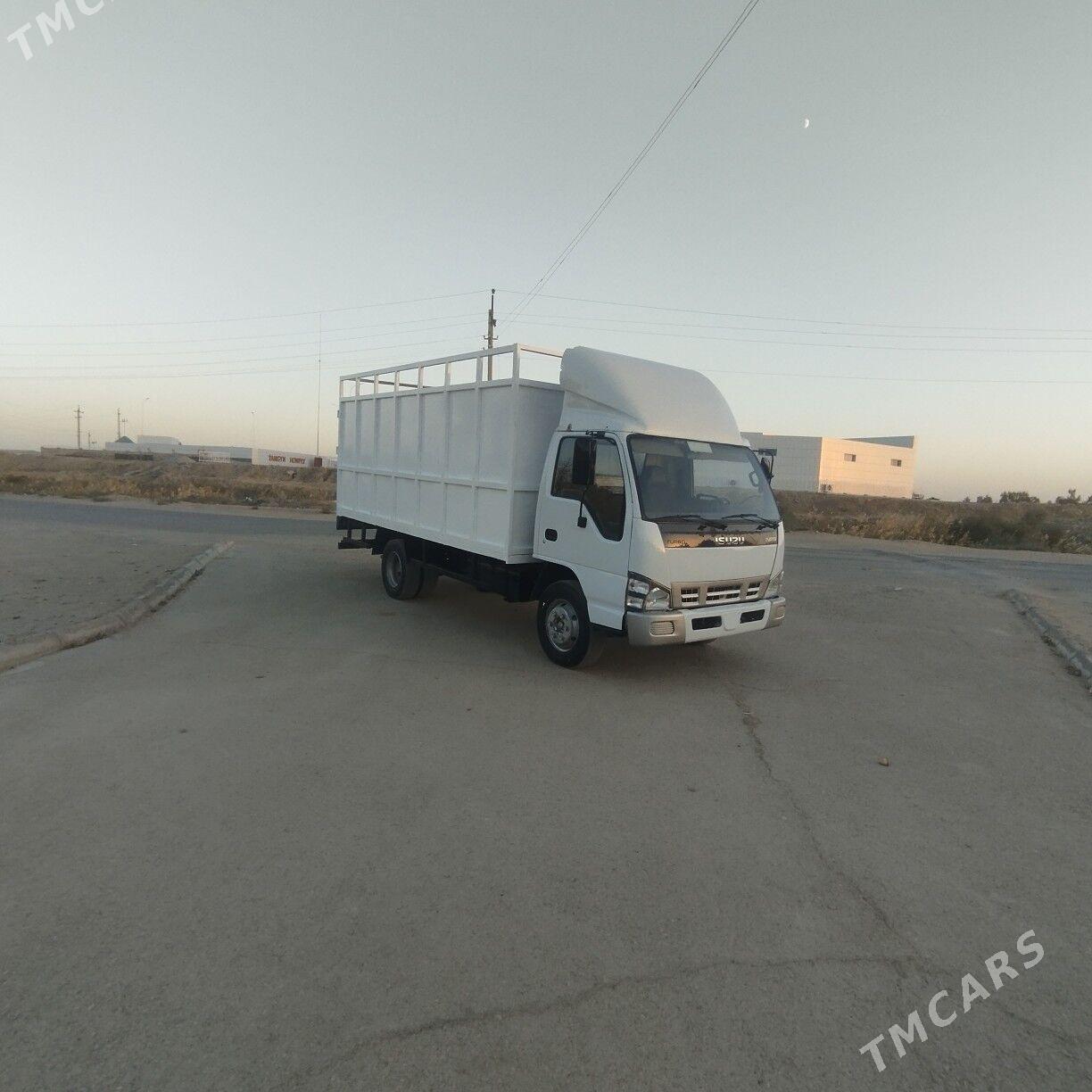 Mitsubishi Canter 2010 - 260 000 TMT - Ёлётен - img 3