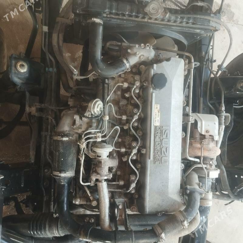 Mitsubishi Canter 2010 - 260 000 TMT - Ёлётен - img 5