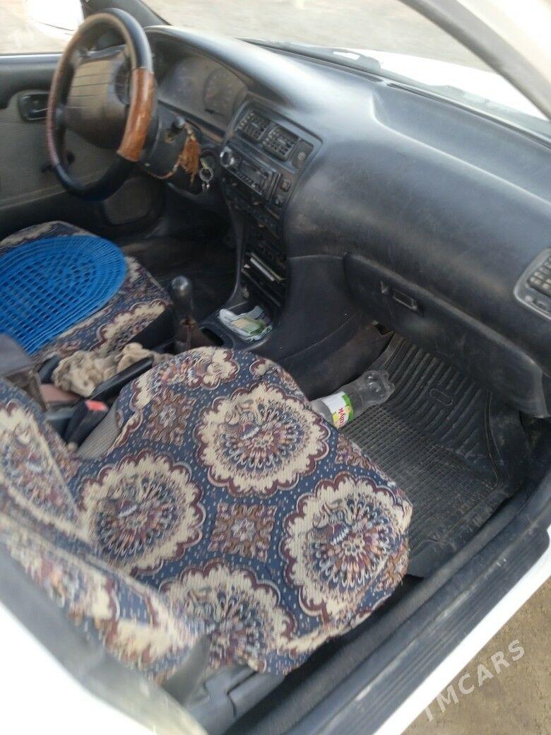 Toyota Corolla 1993 - 50 000 TMT - Туркменабат - img 9