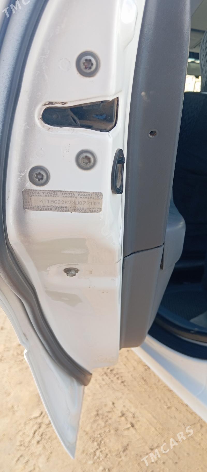 Toyota Camry 1999 - 130 000 TMT - Сакар - img 5