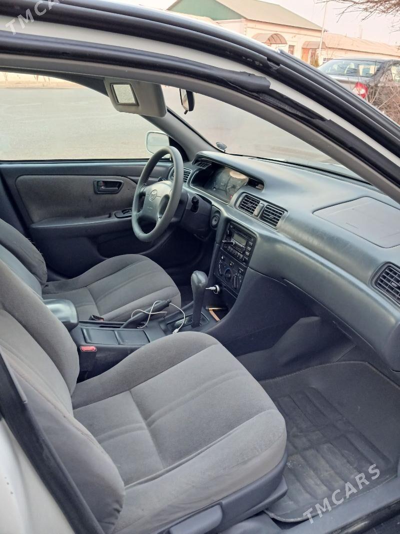 Toyota Camry 2001 - 160 000 TMT - Daşoguz - img 3