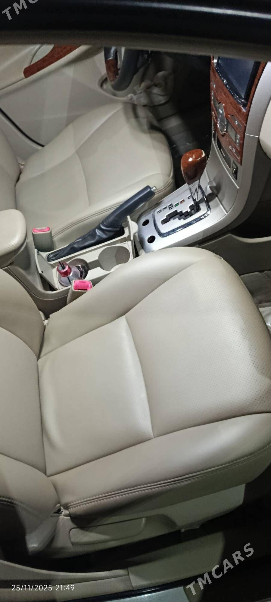 Toyota Corolla 2011 - 210 000 TMT - Ак-Бугдайский этрап - img 6