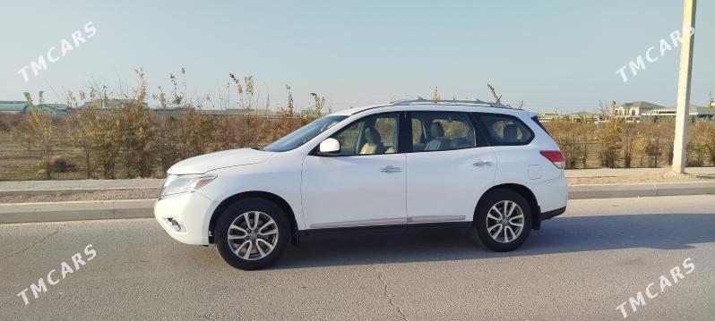 Nissan Pathfinder 2014 - 175 000 TMT - Балканабат - img 2