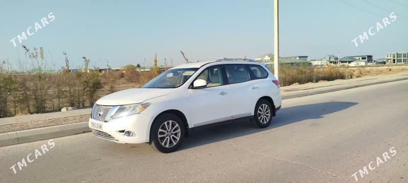 Nissan Pathfinder 2014 - 175 000 TMT - Балканабат - img 1