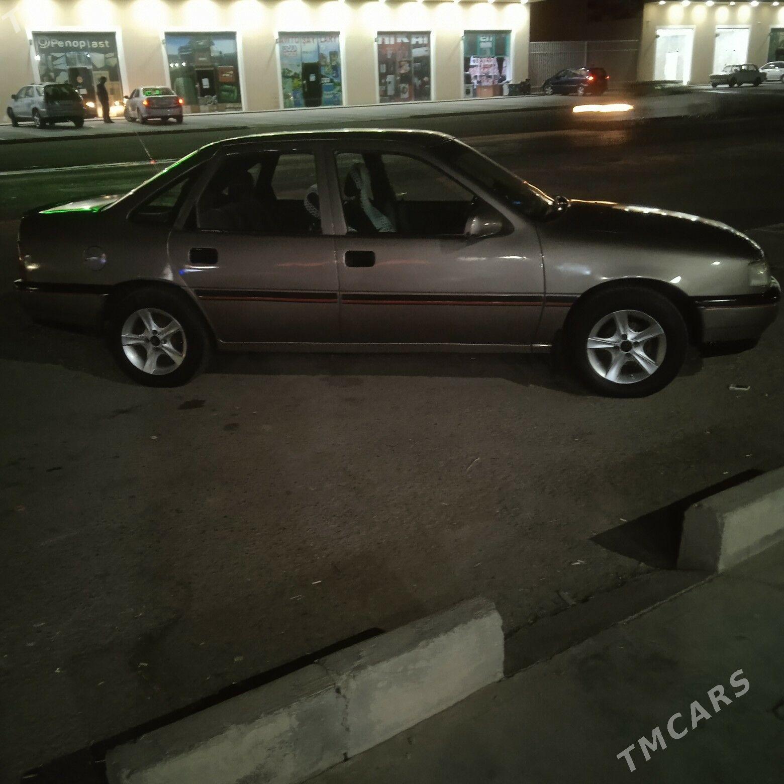 Opel Vectra 1991 - 33 000 TMT - Байрамали - img 3