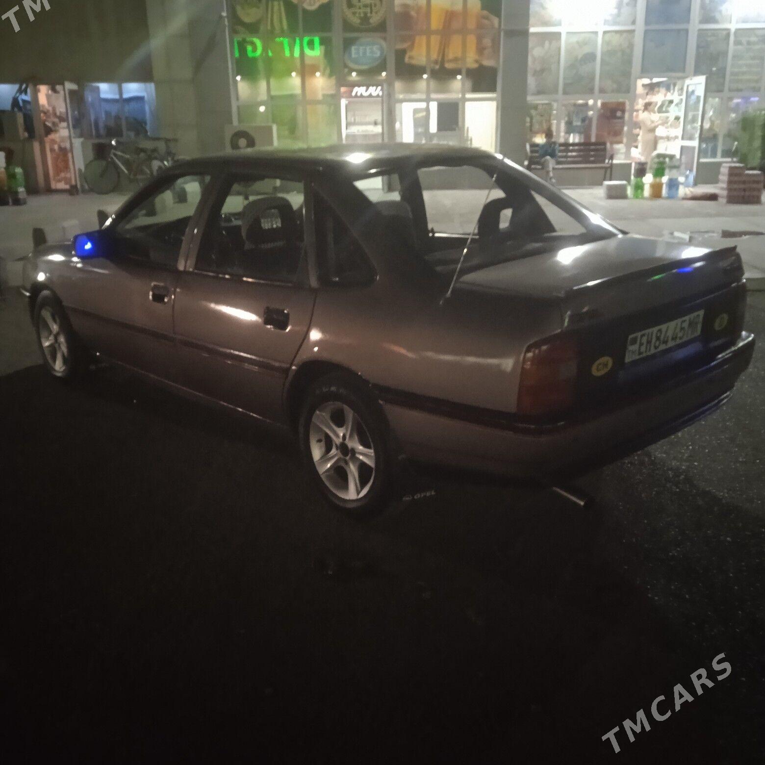 Opel Vectra 1991 - 33 000 TMT - Байрамали - img 4