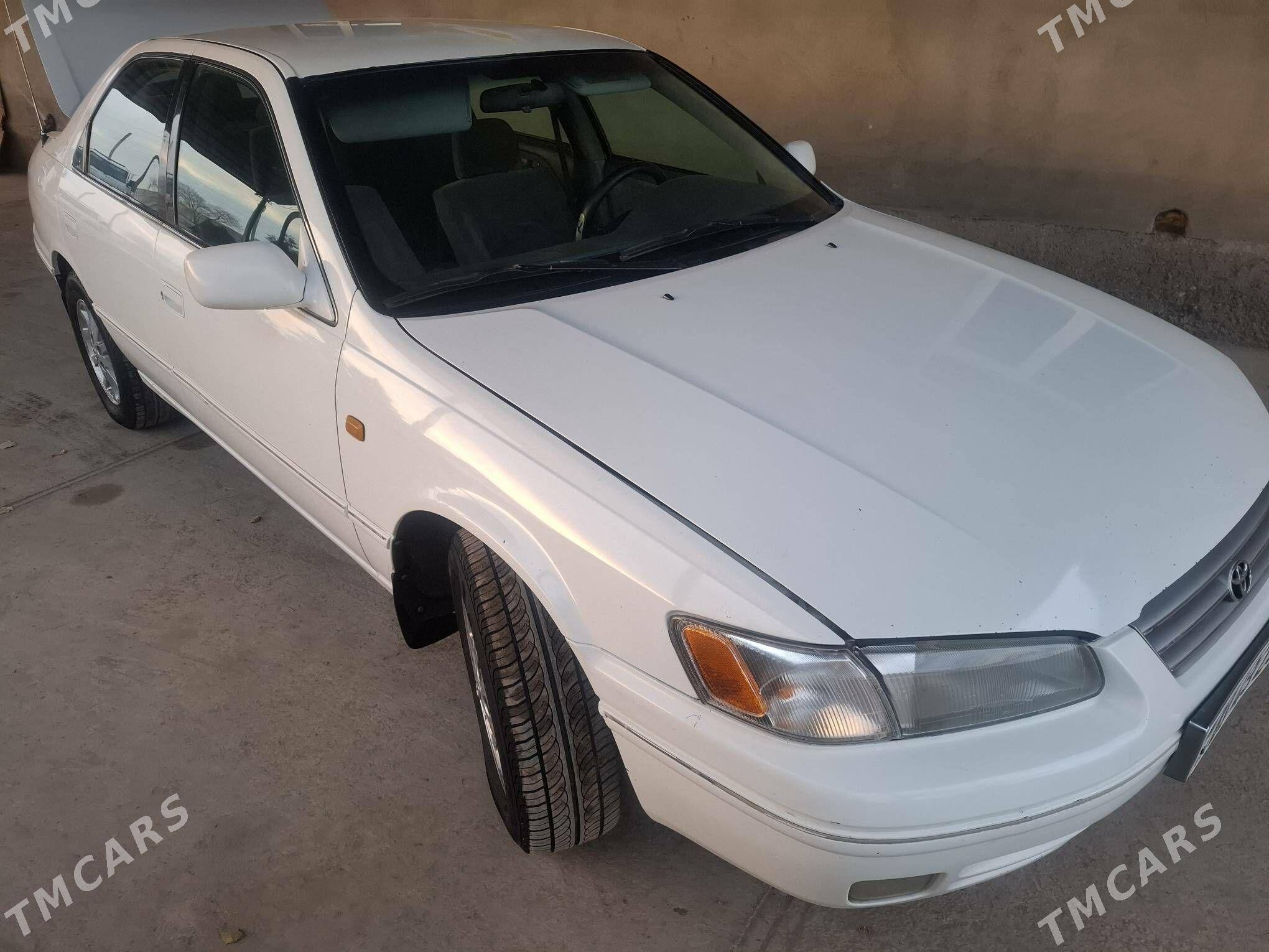 Toyota Camry 1998 - 137 000 TMT - Кёнеургенч - img 4
