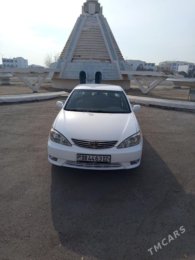Toyota Camry 2003 - 172 000 TMT - Daşoguz - img 3